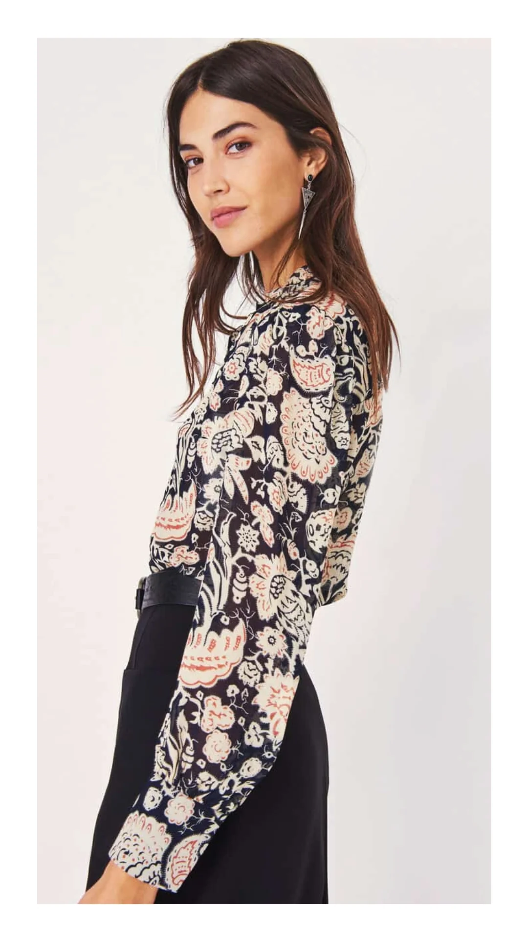Blouse Bash - Image 2