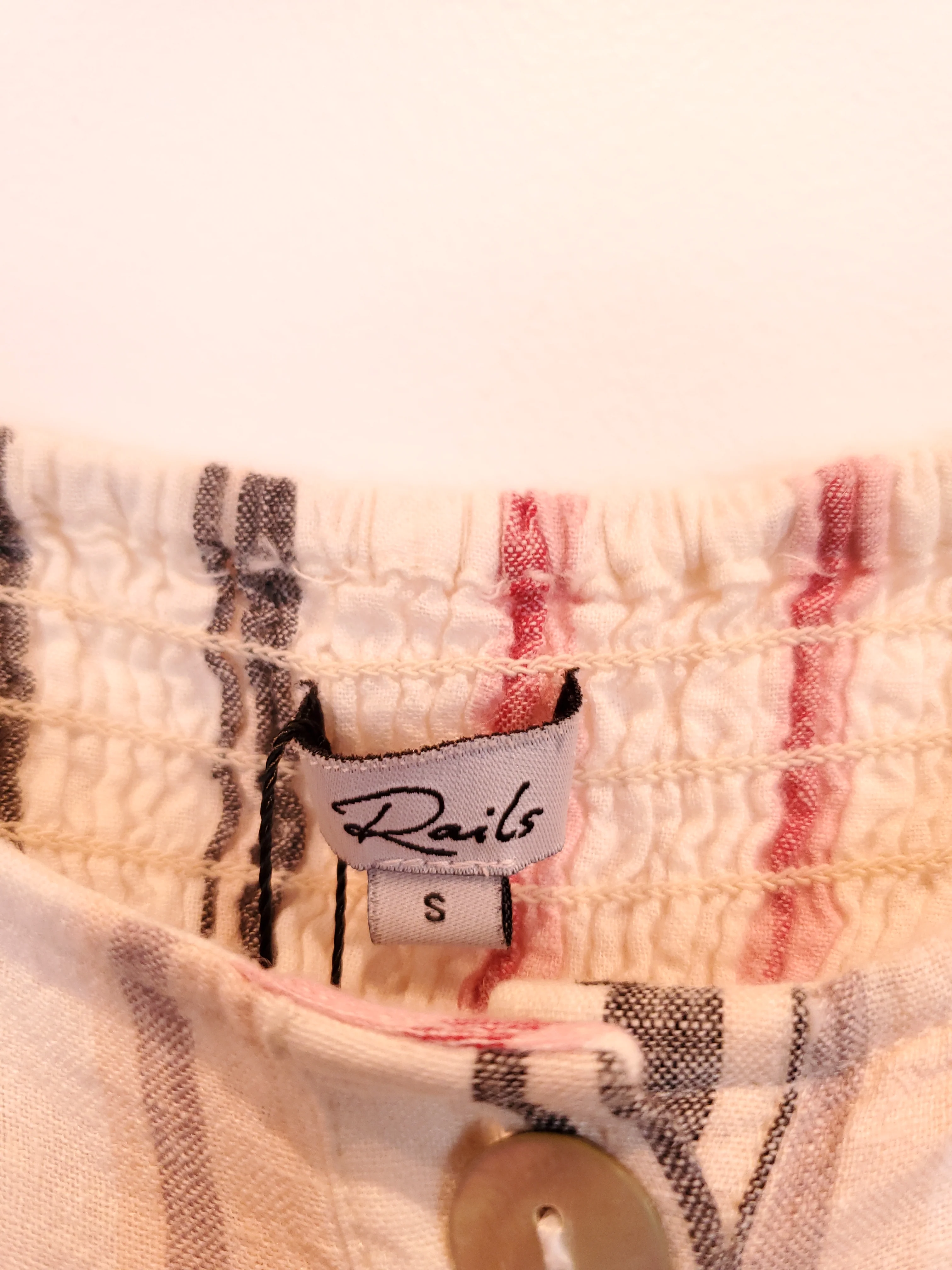 Blouse Rails - Image 3