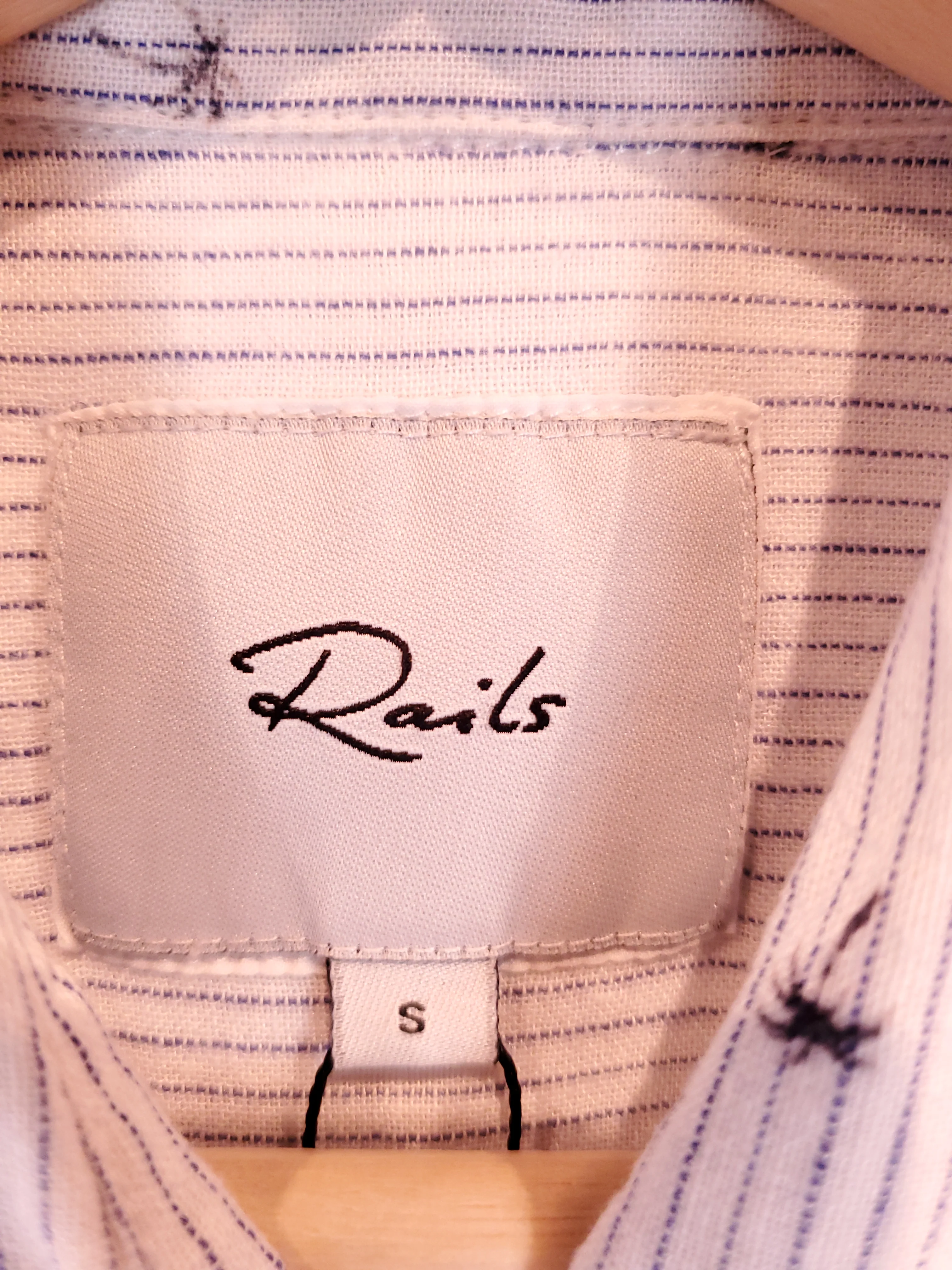 Blouse Rails - Image 4