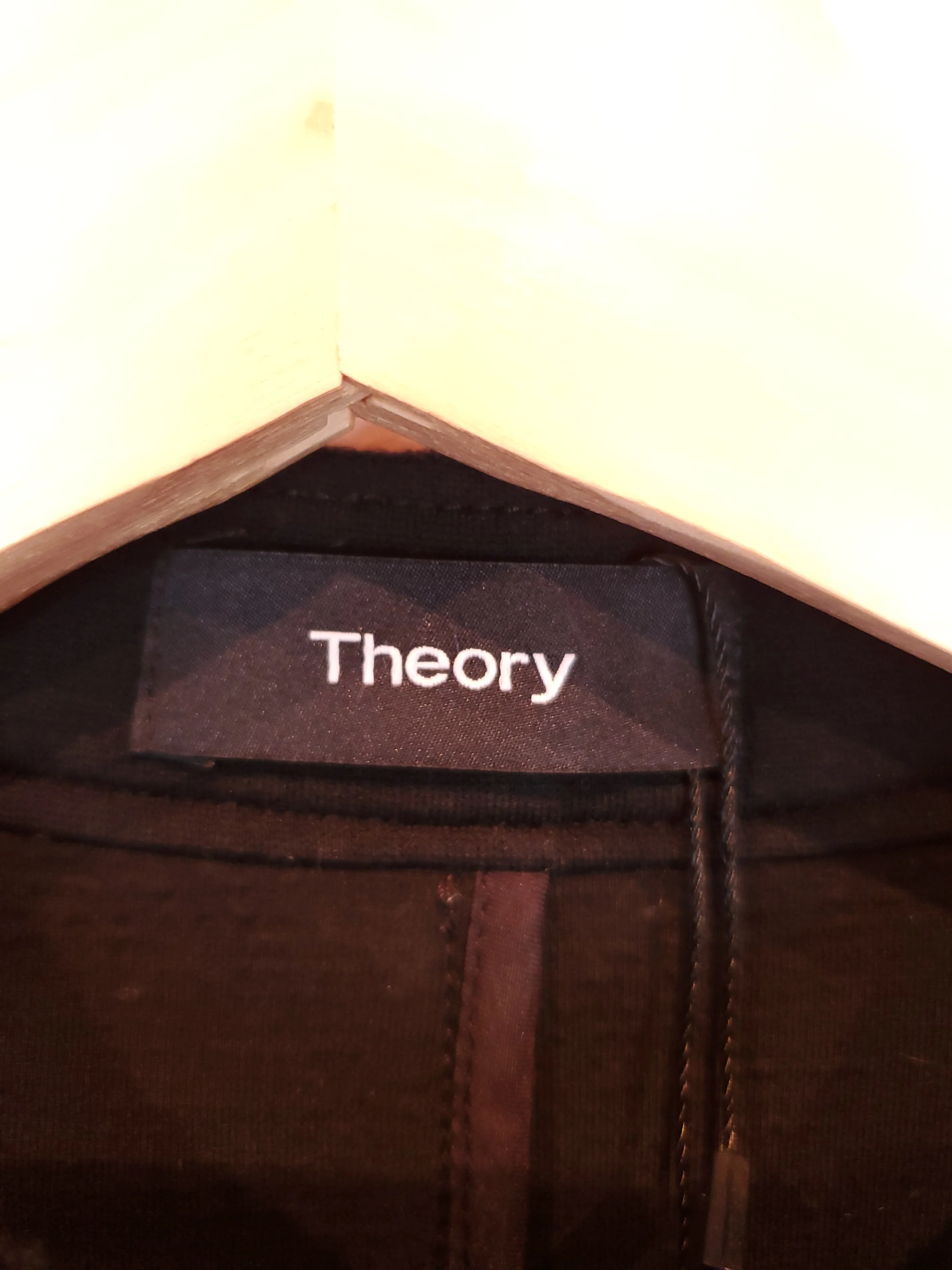 Veste Theory - Image 4