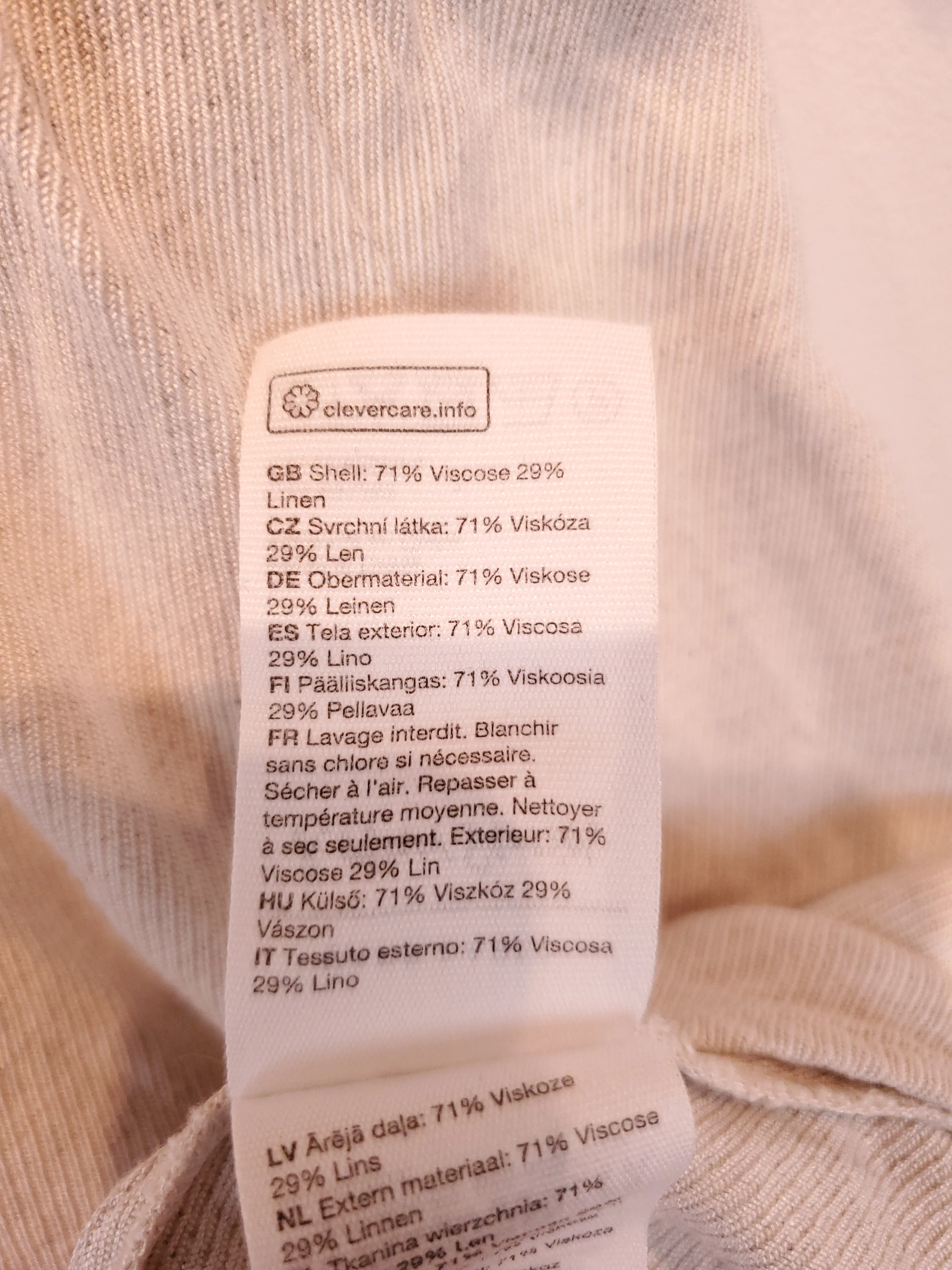 Robe & Other Stories - Image 4